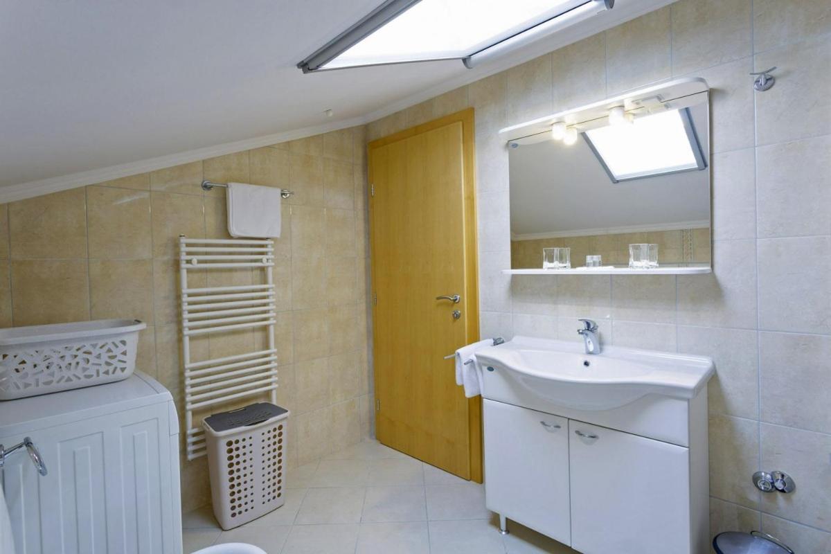 Hotel Lidia In Zadar - Nord-Dalmatien Extérieur photo